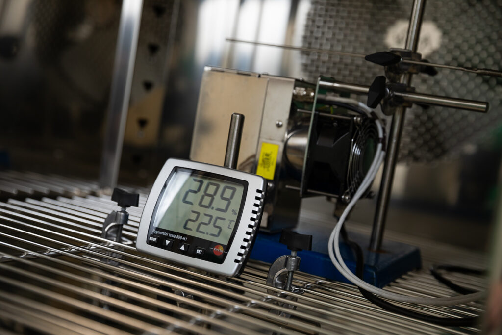 Kalibrace teplotních a vlhkostních čidel