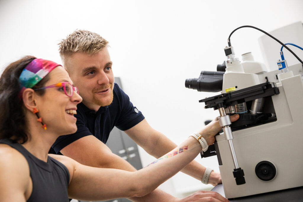 Zaškolení mikroskopy Nikon