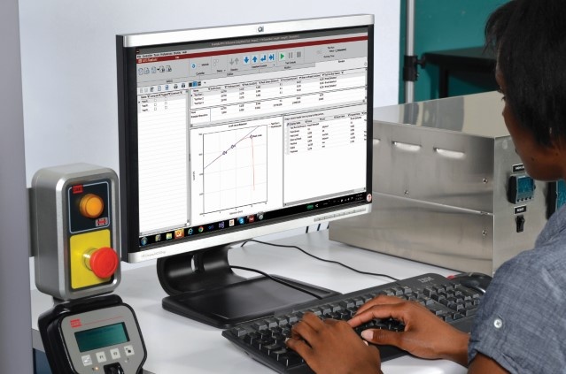 SW testování plastů