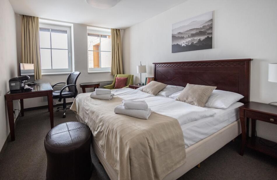 Hotel petrovy kameny dvoulůžkový pokoj